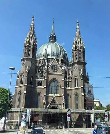 Kerk van Maria van de Overwinning